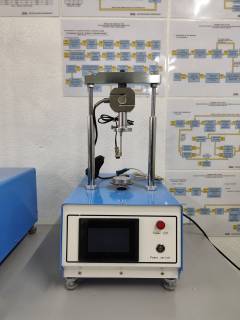 Compression machine for soil