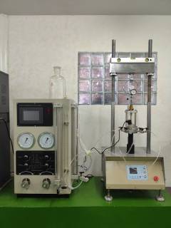 Triaxial Machine